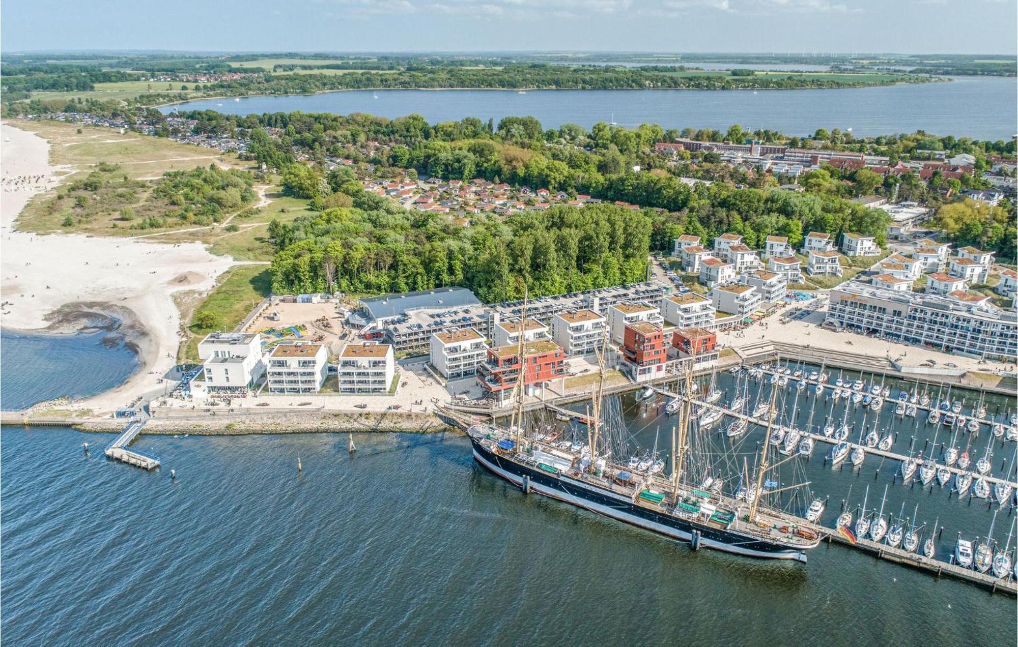 Awesome Apartment In Luebeck Travemuende With Wifi Eksteriør bilde